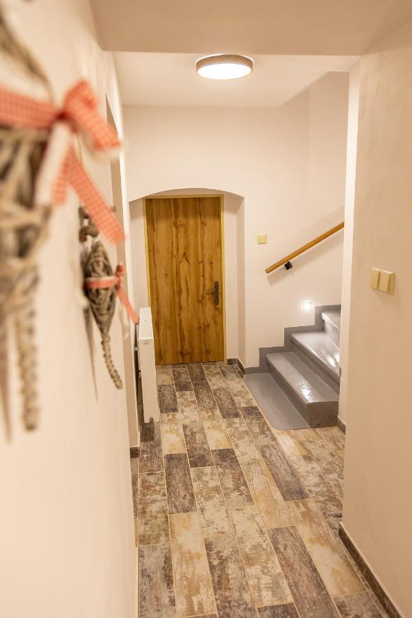 Prazdninovy Dum Valdik Villa Loket Dış mekan fotoğraf